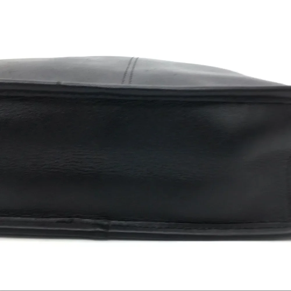Vintage Almondo Classic Black Leather Shoulder Bag Purse
